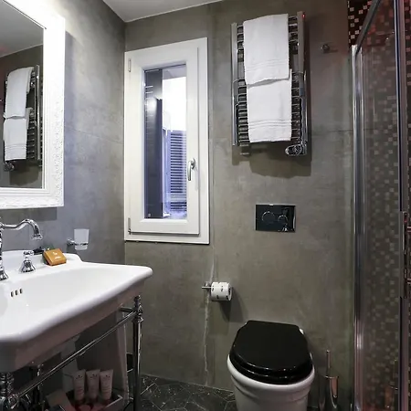 Saint B Boutique Hotel Stb Roma Habitación foto